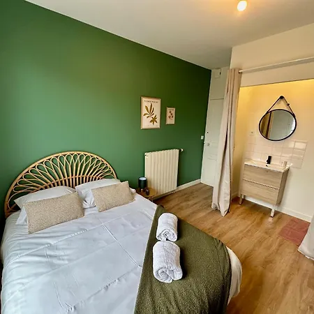 Le Vert-tige - Gare - Bcla לה מאנש