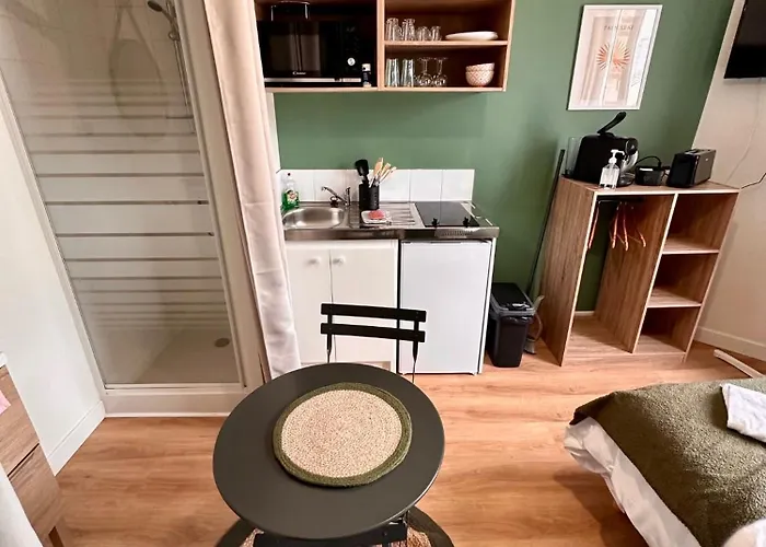 Le Vert-tige - Gare - Bcla 公寓 *